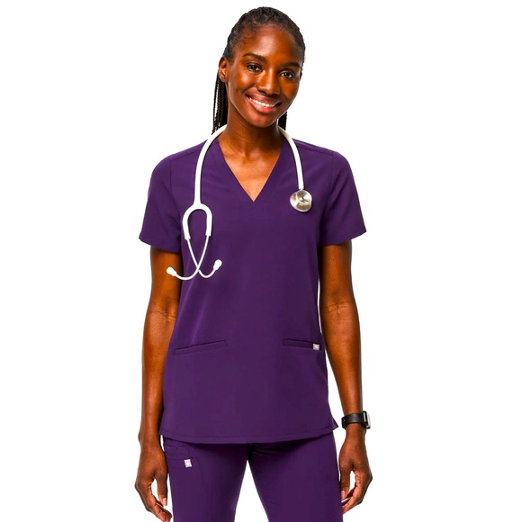 Figs Casma 3 Pocket Scrub Top Purple Size Large - Picture 1 of 8